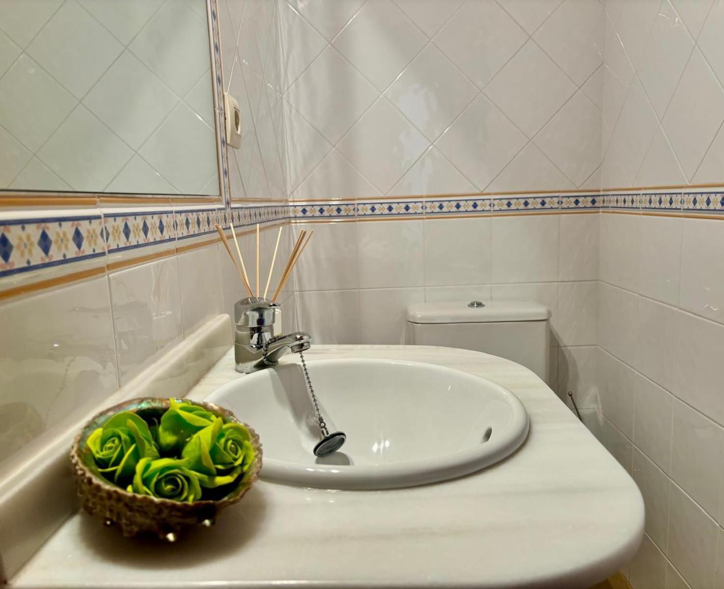 バイヨーナHolibai, Casa Caeiro ,Un Hogar Lejos De Casa, Sabaris, Galiciaアパートメント エクステリア 写真